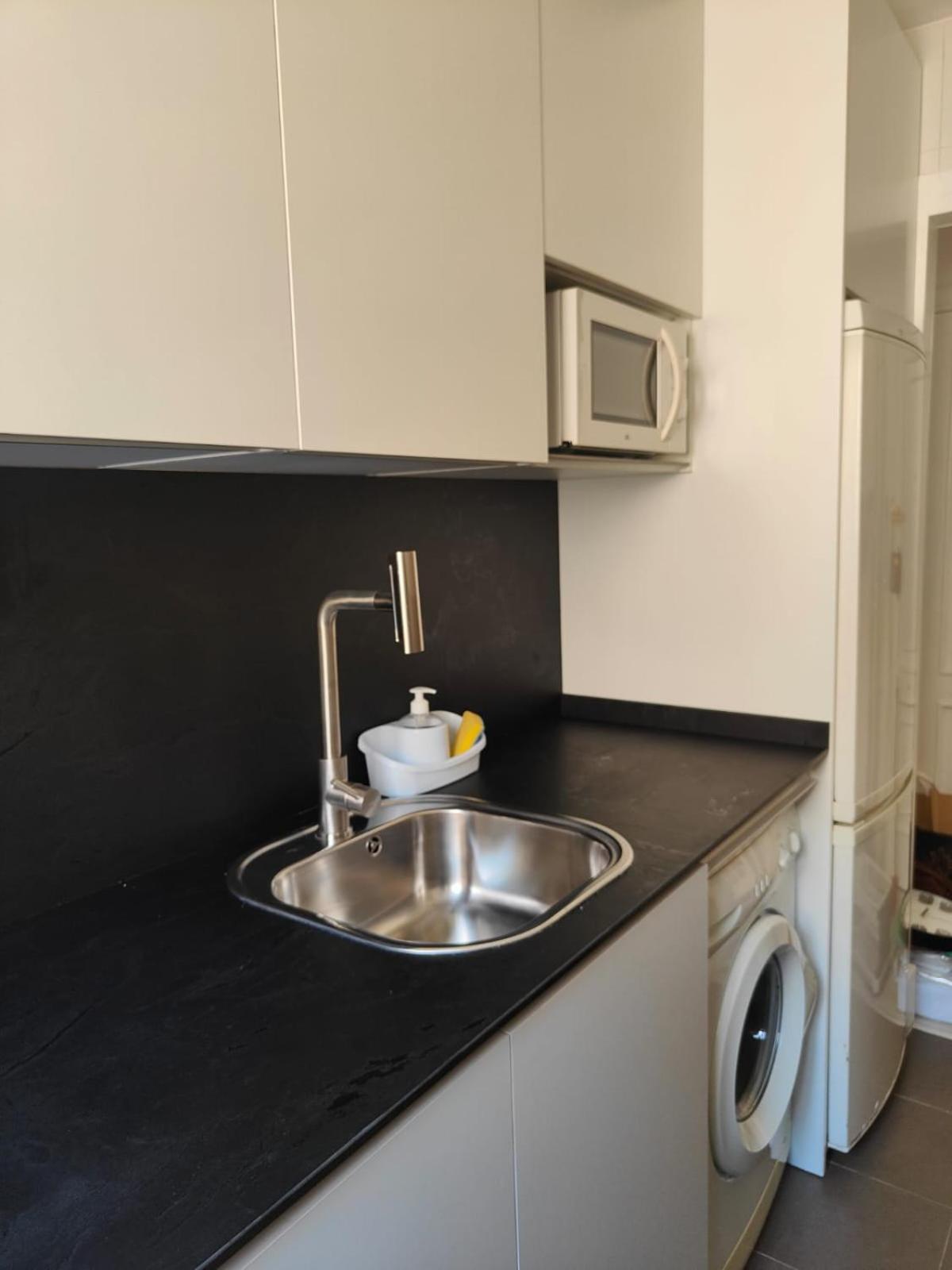 Apartamento Reformado Parking Gratis Santa Justa Sevilla Exteriör bild