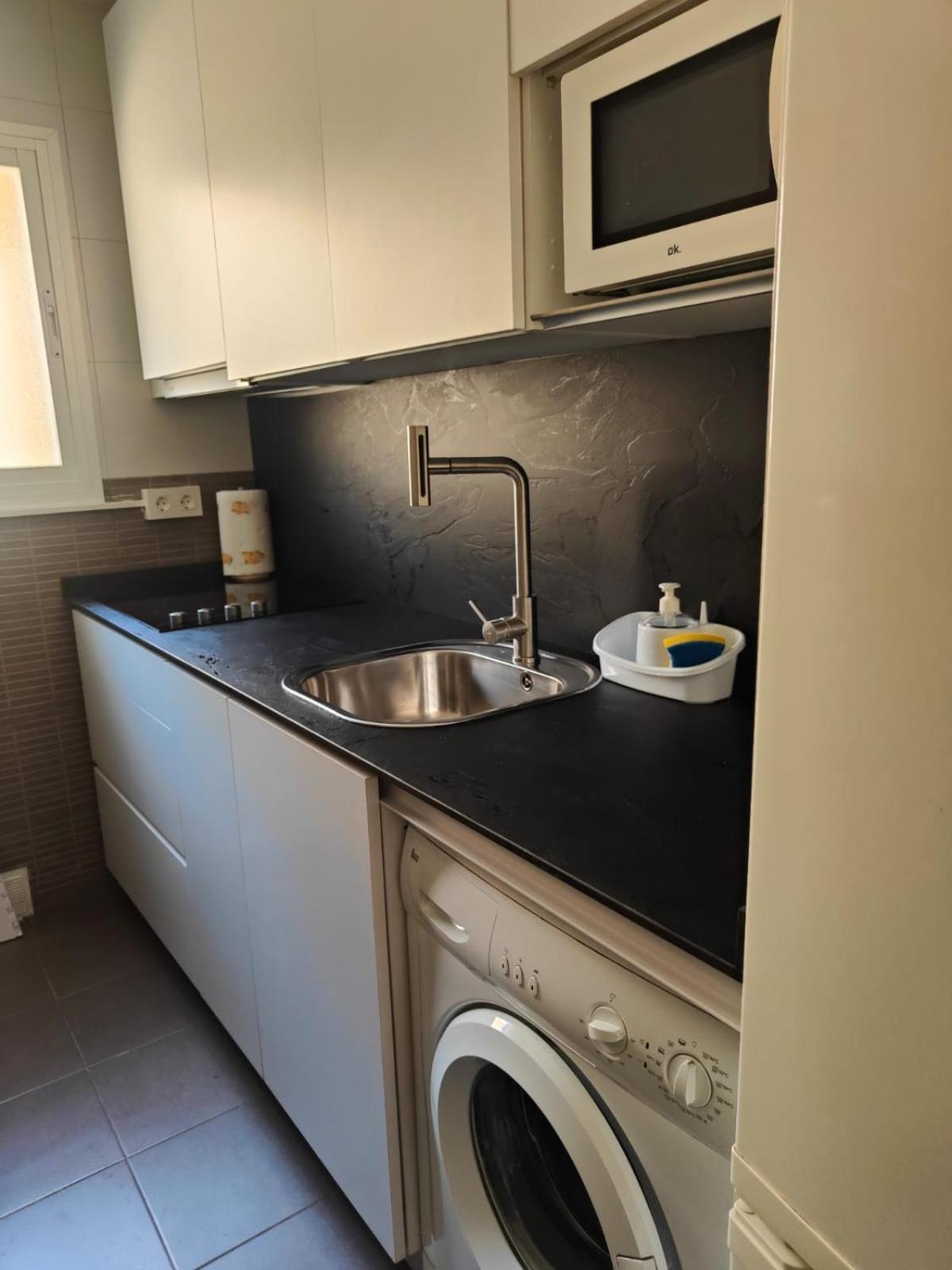 Apartamento Reformado Parking Gratis Santa Justa Sevilla Exteriör bild