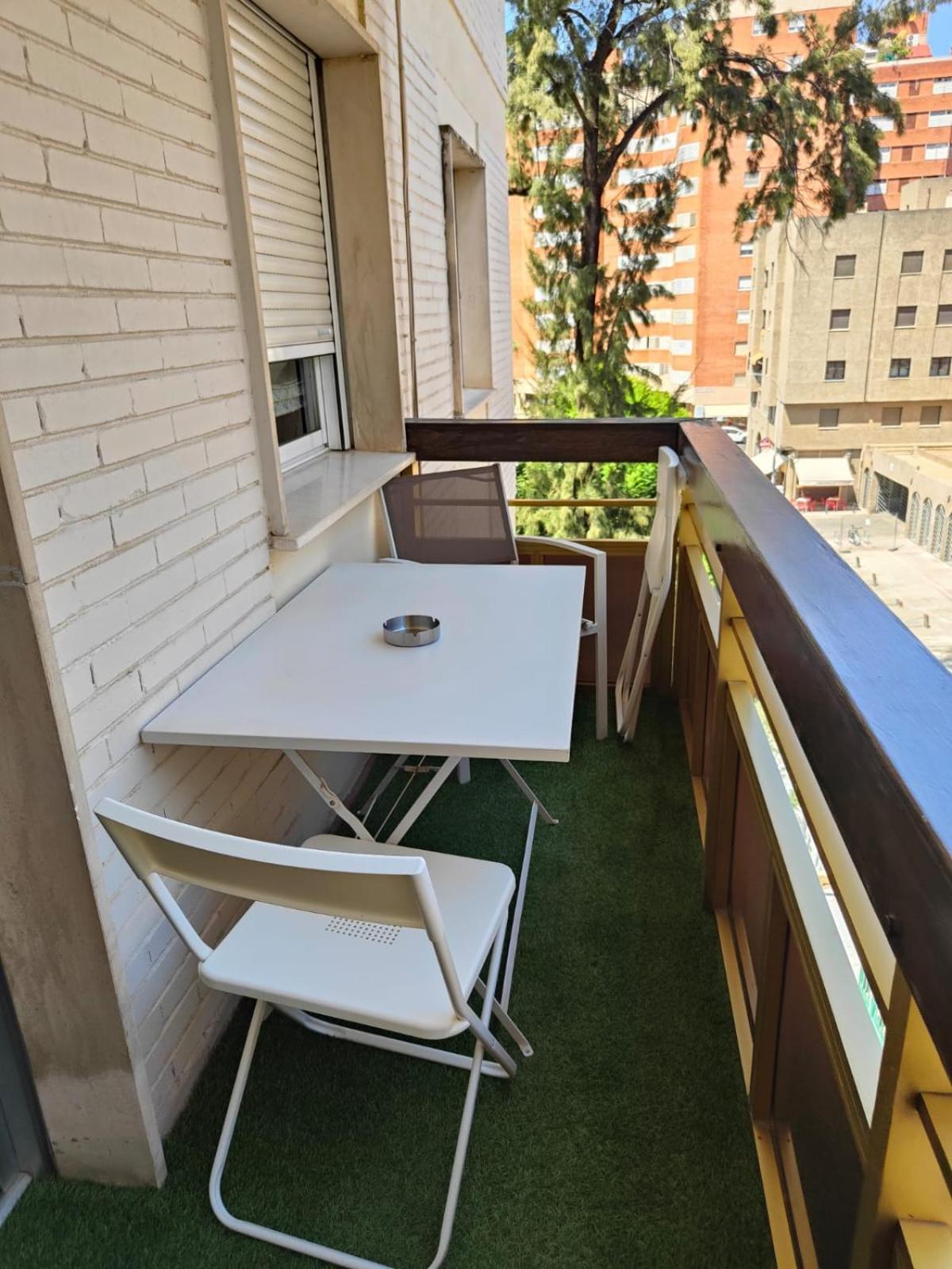 Apartamento Reformado Parking Gratis Santa Justa Sevilla Exteriör bild